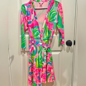 Lilly Pulitzer Size SMALL Emilia Wrap Dress in Paradise Bound